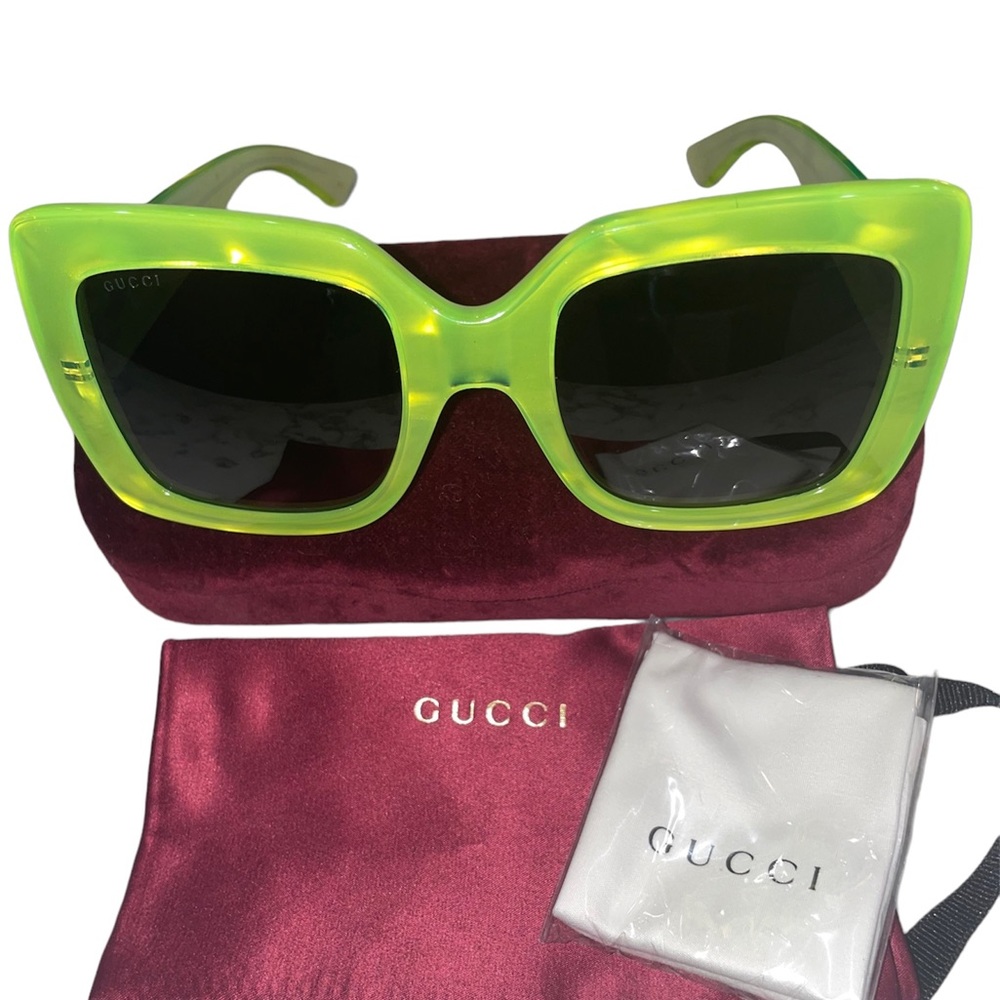 GUCCI sunglasses